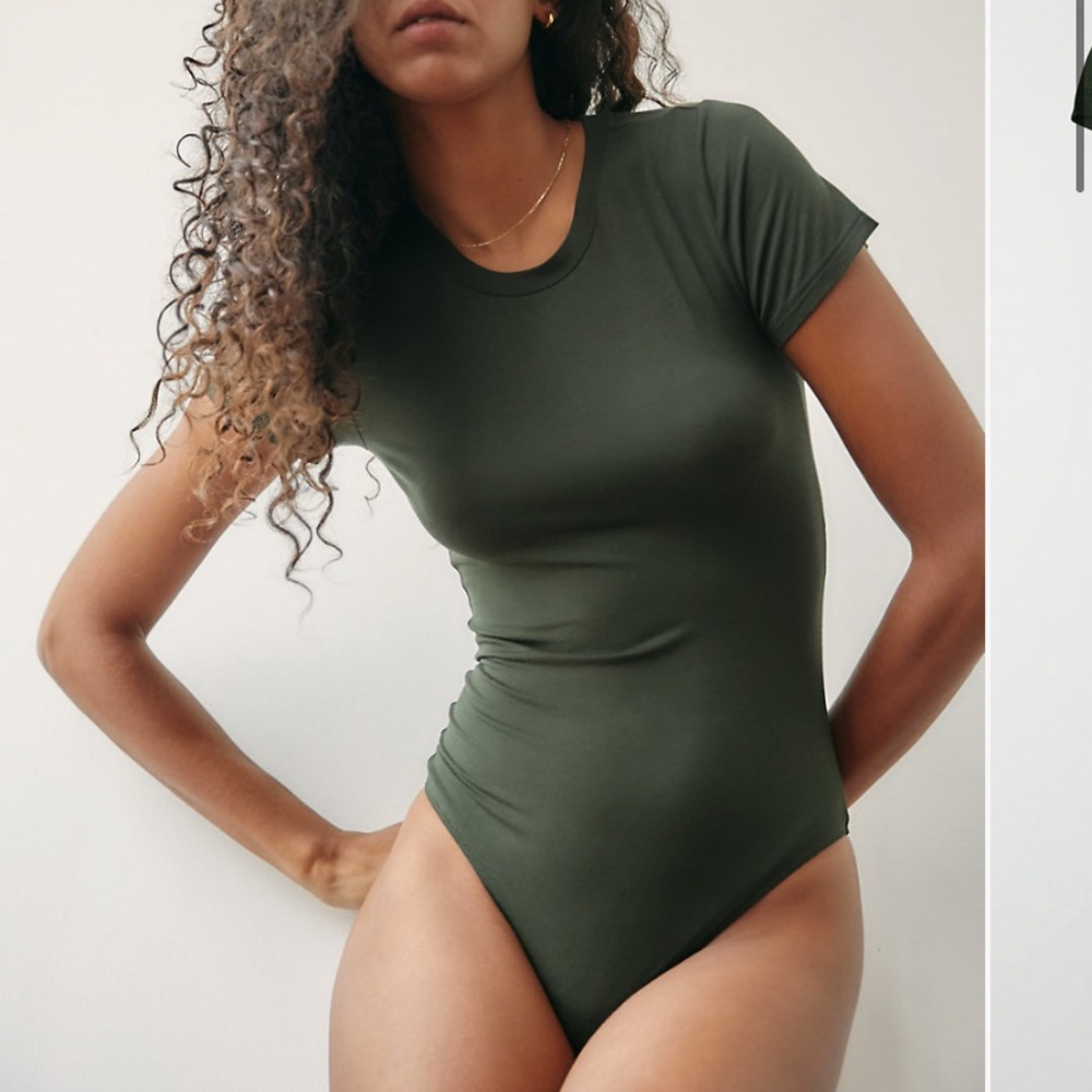 Wilfred Free -BLACK Baby T-Shirt Bodysuit